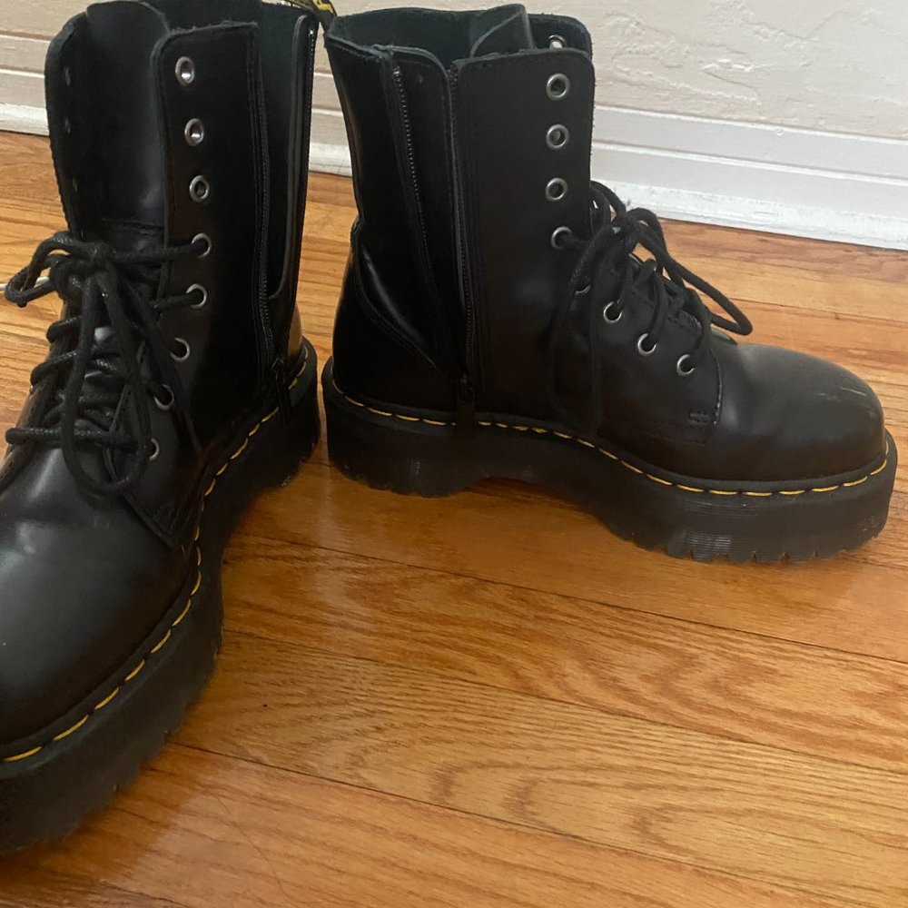Doc Martens Jadon platform boots! - Picture 3 of 5